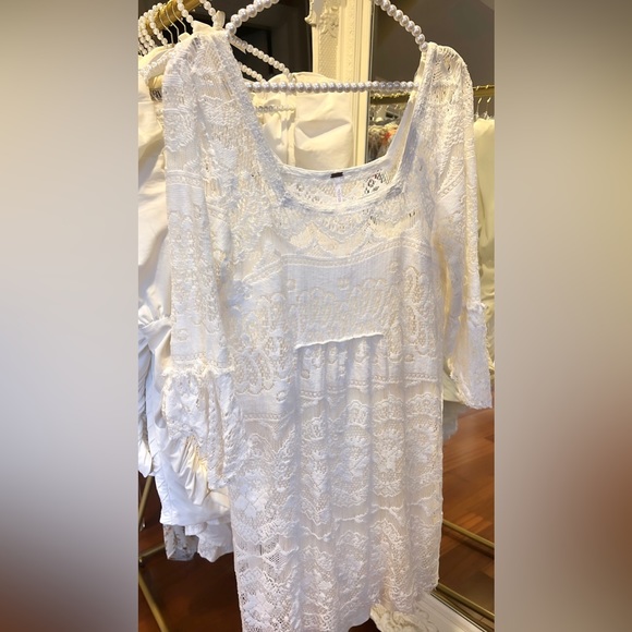 Free People Dresses & Skirts - Free People Ivory Crochet Lace Dress